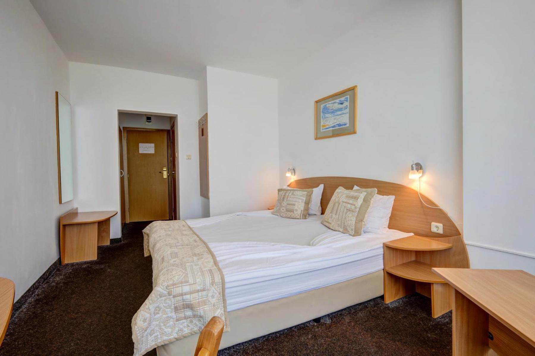 Kini Park Hotel All Inclusive & Free Parking Золоті Піски Екстер'єр фото